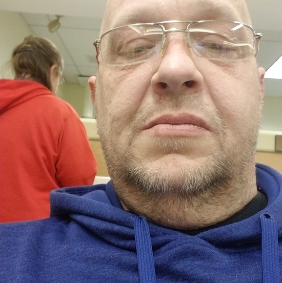 Meet your Posher, Darron - Picture 1 of 1
